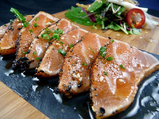 So fresh and delicious come experience Riptide Rockin’ Sushi & Teppan Grills tonight 🥢 @riptidesushi
